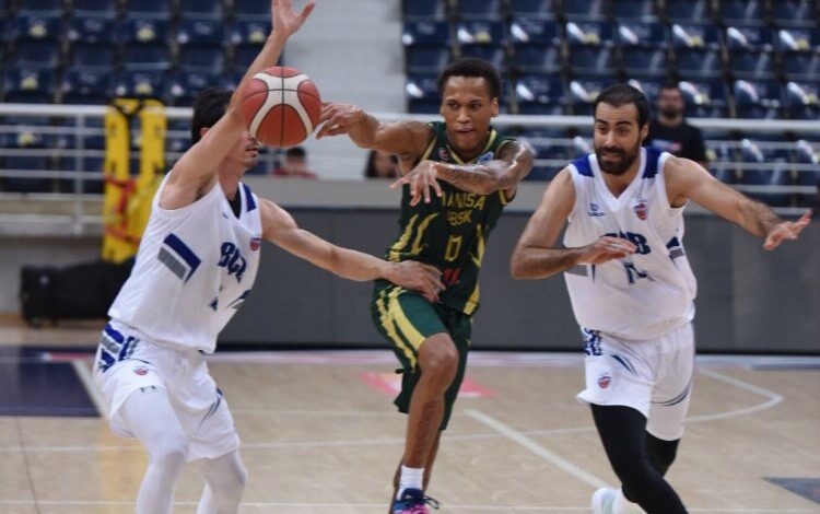 Potanın Tarzanları Büyükçekmece’ye mağlup oldu Potanın Tarzanları Büyükçekmece’ye mağlup oldu