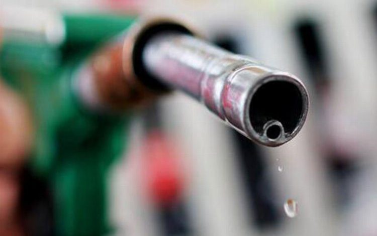 Benzine ve motorine zam Benzine ve motorine zam