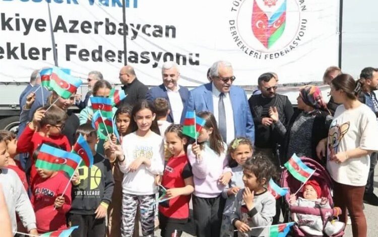 Azerbaycan’dan Kahramanmaraşlı depremzedelere ziyaret