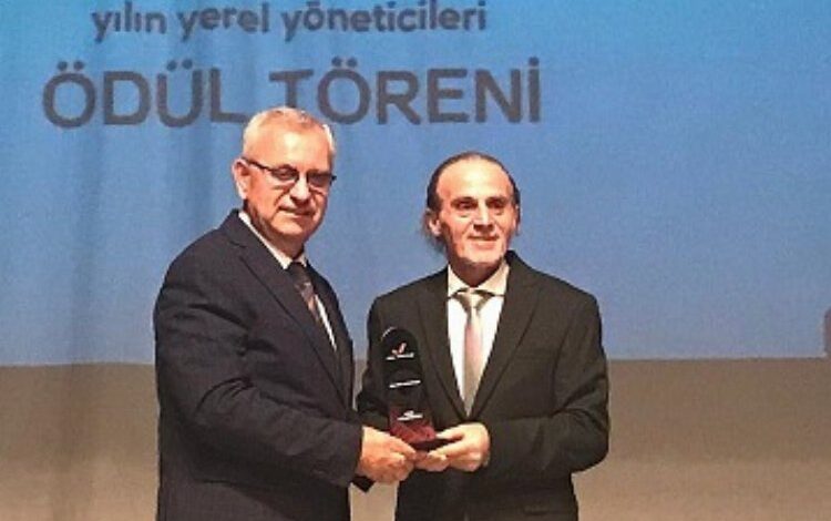 Türkiye 1.’si olan Keşan’ın “Triportör”ü Kayseri’de ödüllendirildi Türkiye 1.’si olan Keşan’ın “Triportör”ü Kayseri’de ödüllendirildi