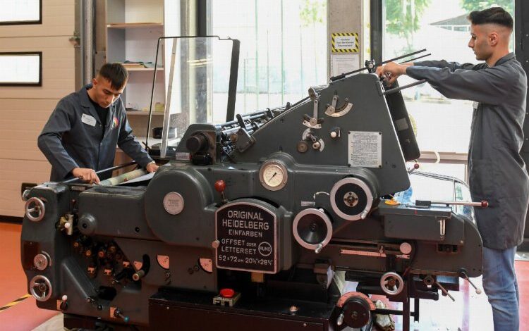 Mesleki eğitimde 1,3 milyon aşıldı Mesleki eğitimde 1,3 milyon aşıldı