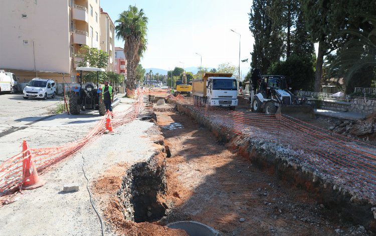 Muğla Yatağan’da alt yapı çalışmaları devam ediyor
