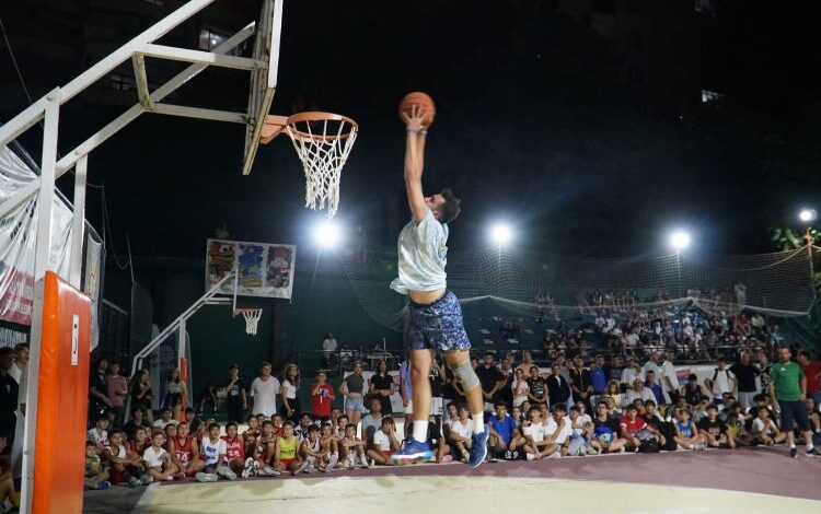Gölcük’te sokak basketboluna muhteşem final Gölcük’te sokak basketboluna muhteşem final