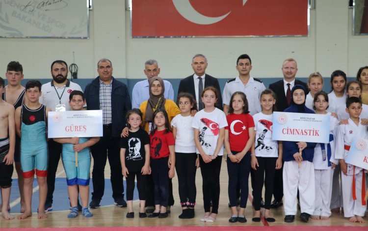 Rize Pazar’da Yaz Spor Okulları açıldı Rize Pazar’da Yaz Spor Okulları açıldı