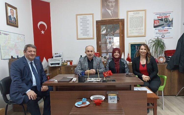 Manisa Büyükşehir’in ‘Muhtarlık İşleri’ Şehzadeler’i dinledi Manisa Büyükşehir’in ‘Muhtarlık İşleri’ Şehzadeler’i dinledi