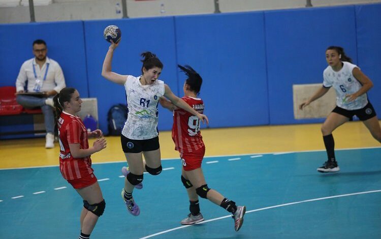 Poyrazın Kızları taraftarıyla buluşuyor Poyrazın Kızları taraftarıyla buluşuyor