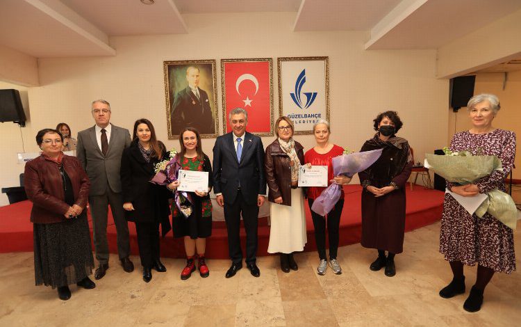 ‘Kadının Gücü Sergisi’ İzmir Güzelbahçe’de