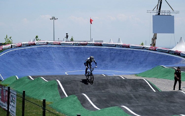 BMX Dünya Kupası sporcularından Sakarya’ya övgü