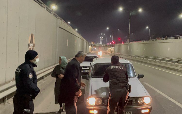 Boğulmak üzere olan çocuğun imdadına bekçi yetişti