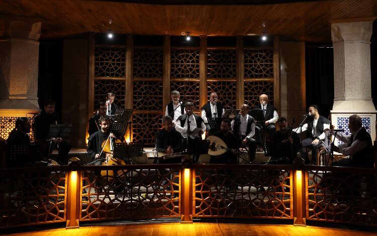 Konya deprem şehitlerini dualarla andı