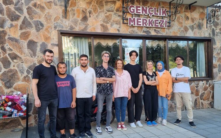 Malatya’da Gençlik Merkezi öğrencilerinden YKS başarısı