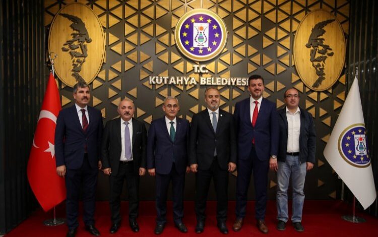 Başkan Alim Işık, Alinur Aktaş’ı ağırladı Başkan Alim Işık, Alinur Aktaş’ı ağırladı