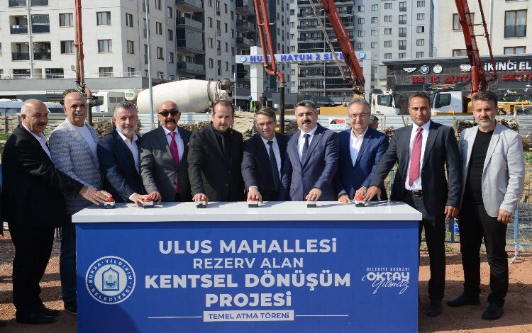 Bursa Yıldırım’dan Ulus’ta yeşil dönüşüm Bursa Yıldırım’dan Ulus’ta yeşil dönüşüm