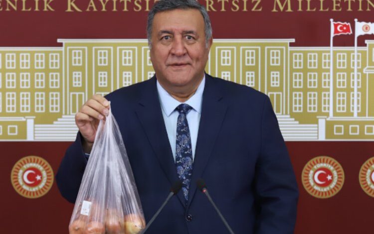 CHP’li Gürer: Soğan fiyatlarına bakın, göreceksiniz! CHP’li Gürer: Soğan fiyatlarına bakın, göreceksiniz!