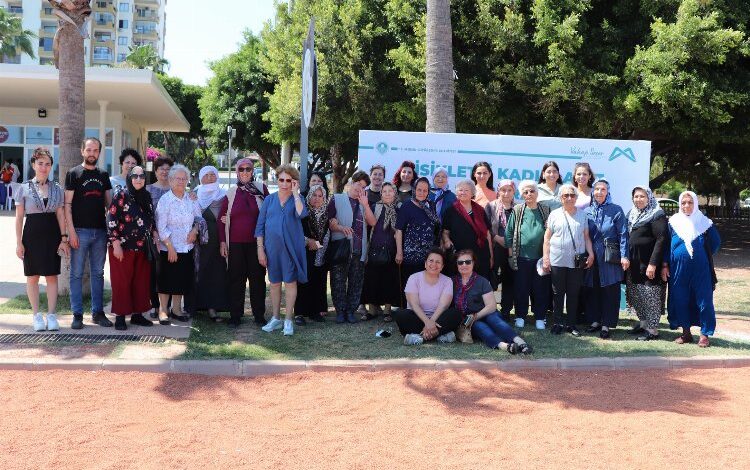 Mersin Büyükşehir’den ‘80’ler Buluşması’