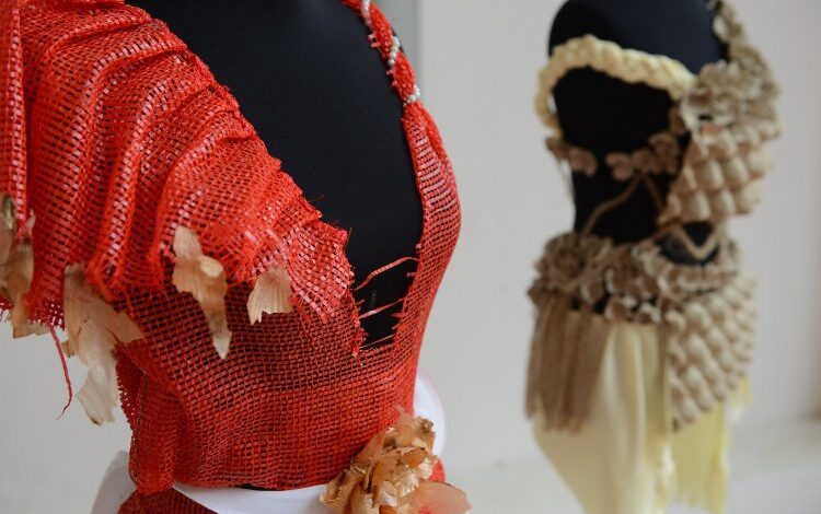 Bursa Yıldırım’da atık kumaşlar kıyafete dönüştü