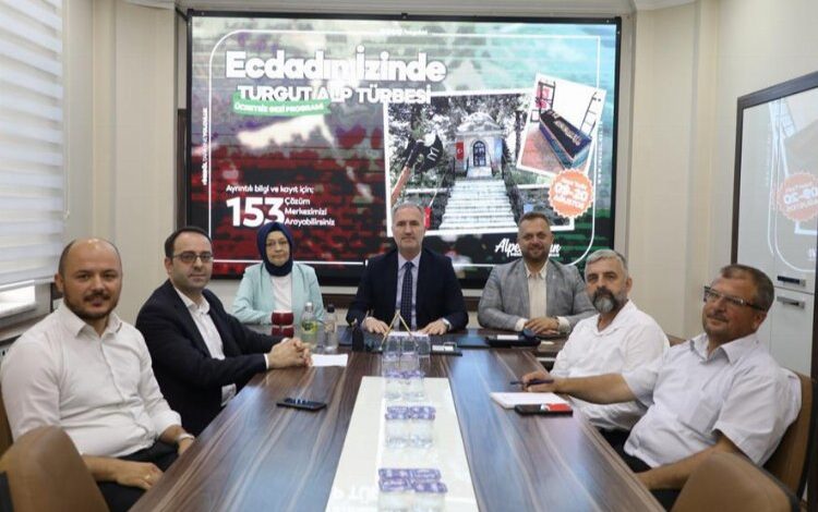 İnegöl’den Turgut Alp’in türbesine ücretsiz gezi İnegöl’den Turgut Alp’in türbesine ücretsiz gezi