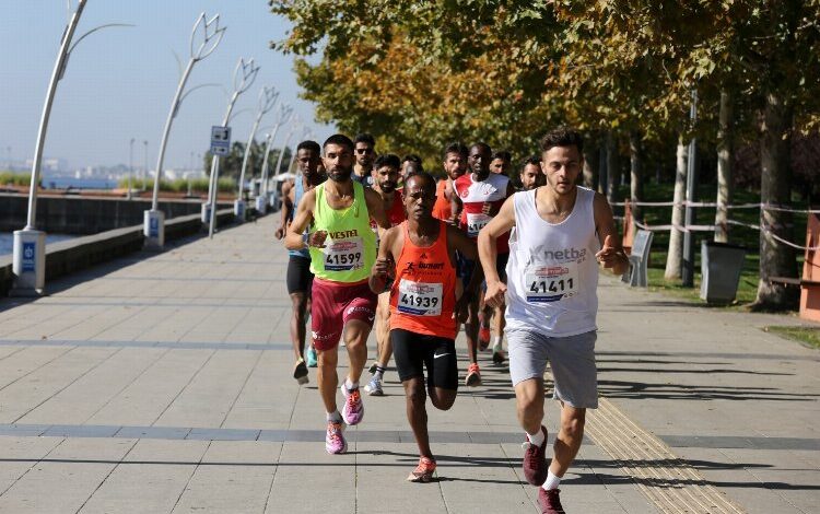 Kocaeli’de binlerce sporsever Cumhuriyet aşkına koştu