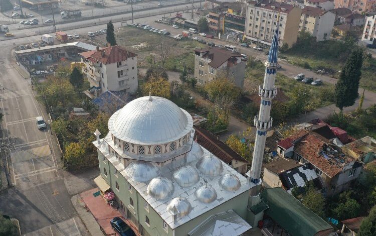 Derince İmaret Camii’ne estetik görünüm