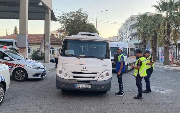Manisa’da servis araçlarına denetim Manisa’da servis araçlarına denetim