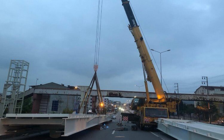 60 Evler üstgeçidinde köprü ve kiriş montajı tamam 60 Evler üstgeçidinde köprü ve kiriş montajı tamam