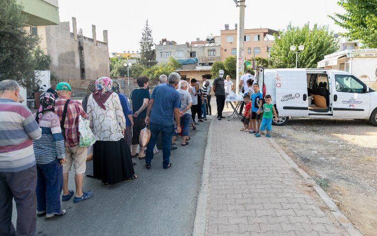 Mahalle Mutfakları dar gelirlilerin imdadına koşuyor Mahalle Mutfakları dar gelirlilerin imdadına koşuyor