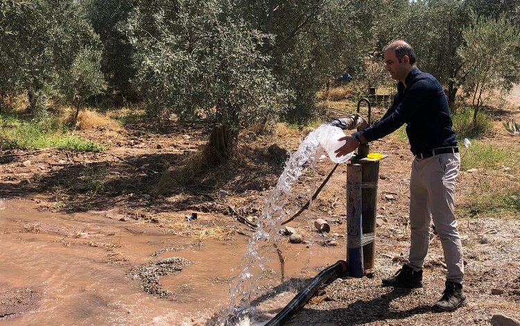 Manisa Akhisar’da Hasköy’de verimli sondaj