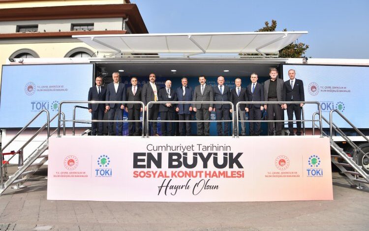 ‘İlk Evim, İş Yerim, İlk Evim Arsa Tanıtım TIR’ı Balıkesir’de
