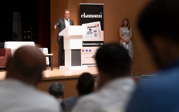 Seçer: “Orta direk konut alamıyor, kiralayamıyor”