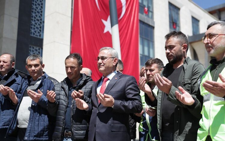 Kütahya’nın afet bölgesine desteği sürüyor Kütahya’nın afet bölgesine desteği sürüyor