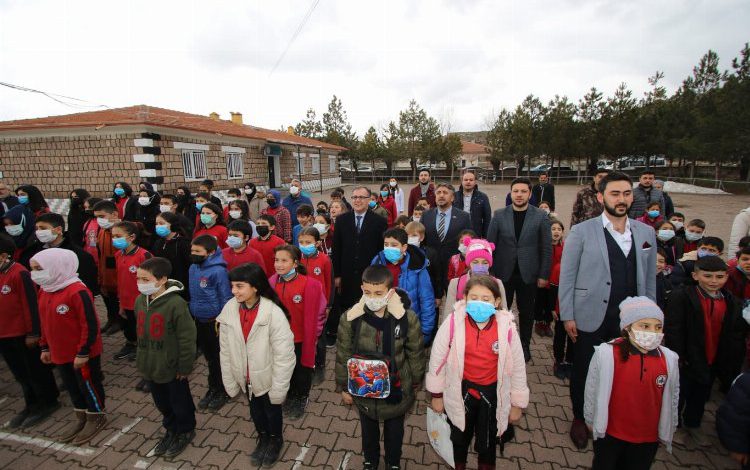 Kayseri Hacılar’dan kitap seferberliği Kayseri Hacılar’dan kitap seferberliği