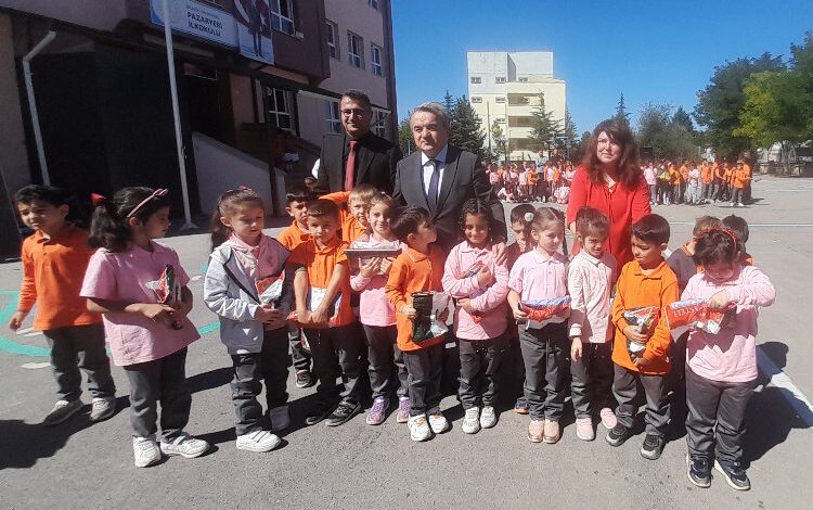 Bilecik Pazaryeri’nde İlköğretim Haftası kutlandı Bilecik Pazaryeri’nde İlköğretim Haftası kutlandı