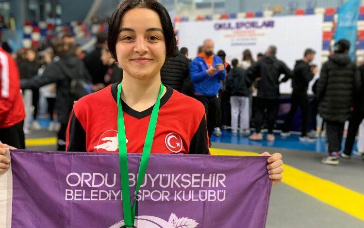 Ebrar Çelenk Ordu’nun gururu oldu