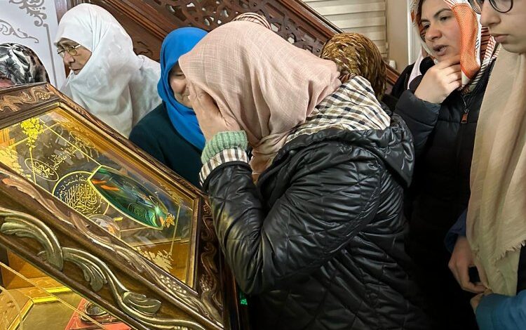 Bilecik Pazaryeri’nde Sakalı-Şerif’e yoğun ilgi