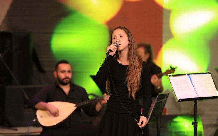 Ata’nın sevdiği şarkılar Güzelbahçe’den yükseldi