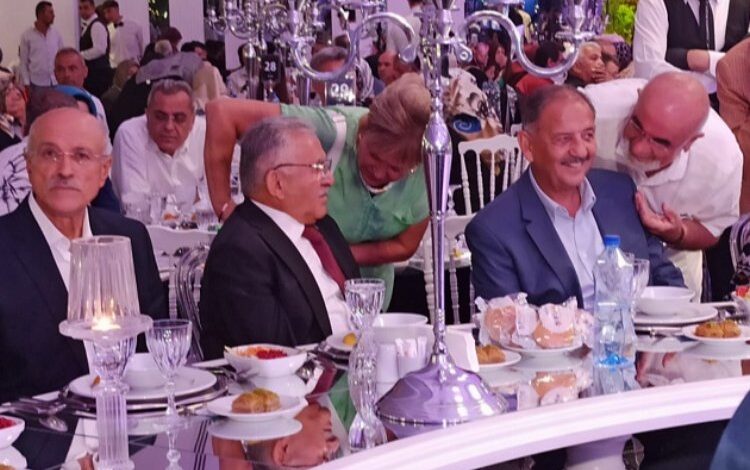 Mehmet Özhaseki’den Büyükkılıç’a 40 yıllık dostluk mesajı Mehmet Özhaseki’den Büyükkılıç’a 40 yıllık dostluk mesajı