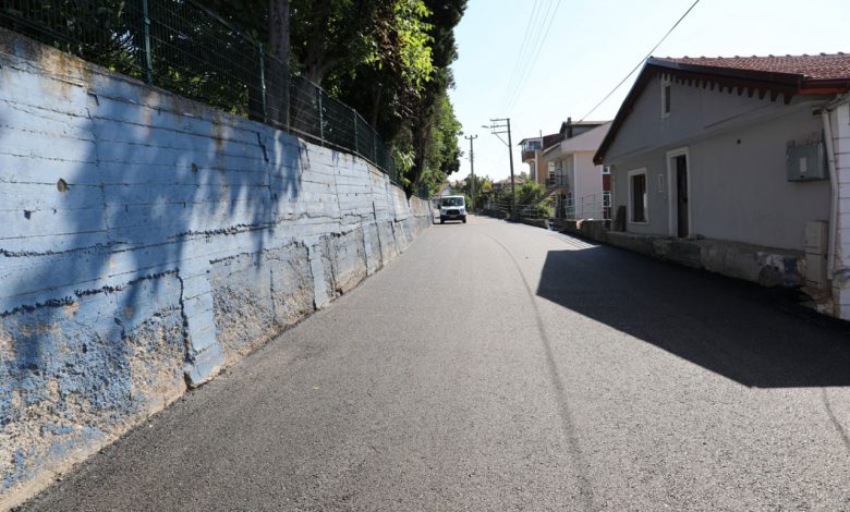 Kocaeli İzmit’te Tüysüzler’de asfalt yol yenilendi Kocaeli İzmit’te Tüysüzler’de asfalt yol yenilendi