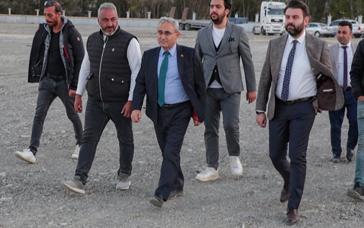 Kütahya’da Başkan Işık’tan Yedigöller’e ziyaret Kütahya’da Başkan Işık’tan Yedigöller’e ziyaret