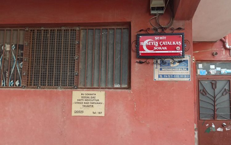 Bursa Gemlik’te şehitlerin isimleri sokaklarda yaşıyor Bursa Gemlik’te şehitlerin isimleri sokaklarda yaşıyor