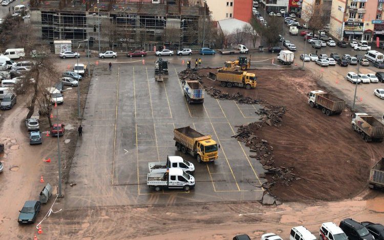 Saadet Partili Çuhadar: ” Bu nasıl bir israftır?” Saadet Partili Çuhadar: ” Bu nasıl bir israftır?”