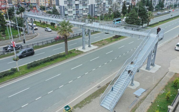 Rize’de otogar kavşağına yeni üst geçit Rize’de otogar kavşağına yeni üst geçit