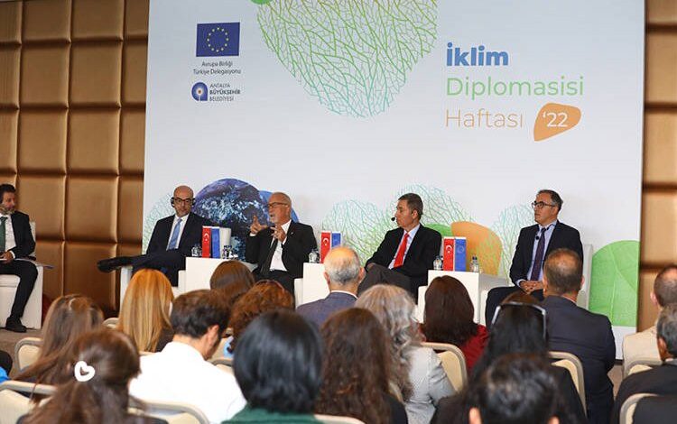 İklim Diplomasisi panelinde net mesaj: ‘Artık harekete geçmeliyiz’