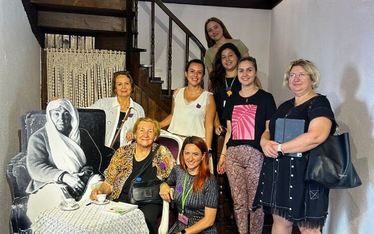 Zübeyde Hanım Konağı’na 29 Ekim Kadınları Derneği’nden tam not