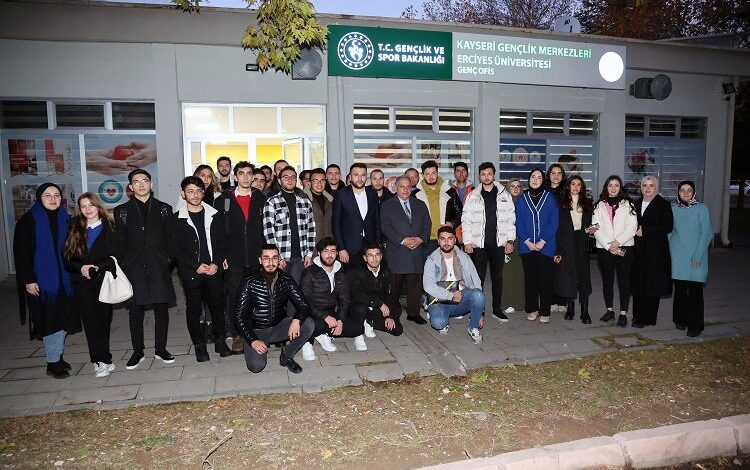 Kayseri Talas’ta Genç Ofis mesaisi