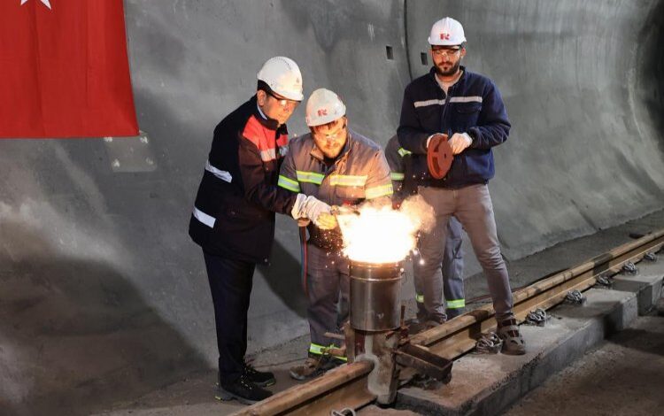 İlk rayı İmamoğlu kaynattı