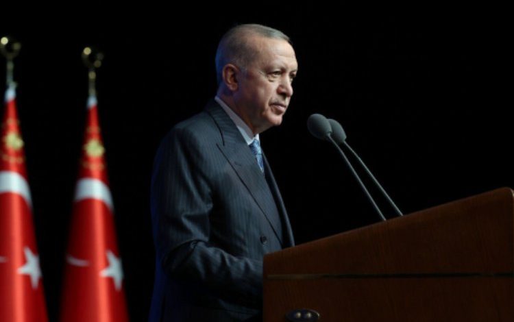 Cumhurbaşkanı Erdoğan’dan şehit ailelerine başsağlığı Cumhurbaşkanı Erdoğan’dan şehit ailelerine başsağlığı