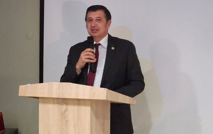 Gaytancıoğlu’ndan ekonomiye ‘kopuk uçurtma’ benzetmesi Gaytancıoğlu’ndan ekonomiye ‘kopuk uçurtma’ benzetmesi