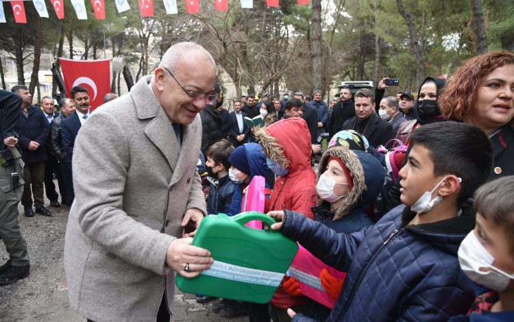 Manisa Demirci’ye 238 milyonluk tarihi yatırım Manisa Demirci’ye 238 milyonluk tarihi yatırım