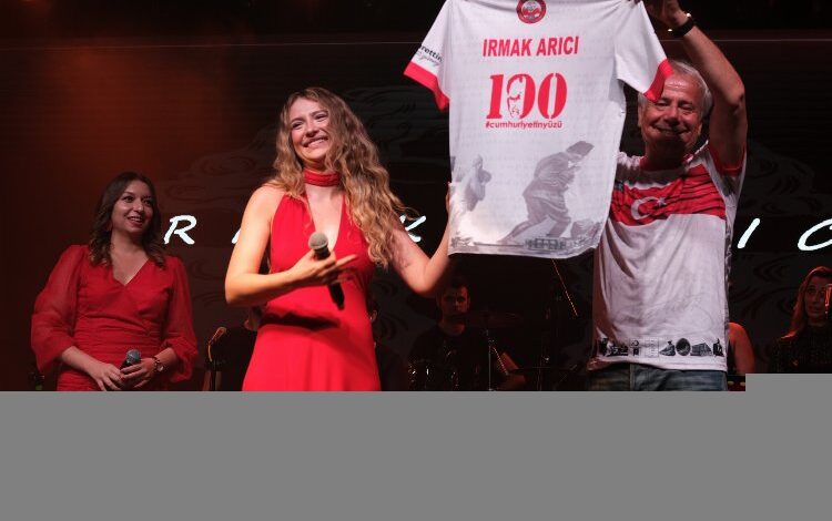 Susurluk Ayran Festivali’ne muhteşem final Susurluk Ayran Festivali’ne muhteşem final