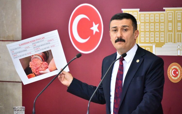 İYİ Partili Selçuk Türkoğlu: Krizin faturasını çalışan ödüyor